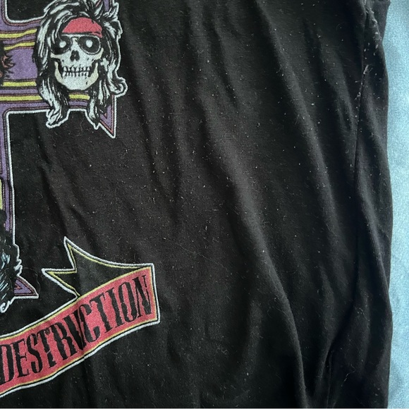 Guns N Roses Cropped Graphic Tee - Picture 2 of 5